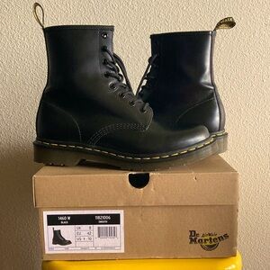 Black Leather Lace-up Dr Martens Boots, Size 10 Womens